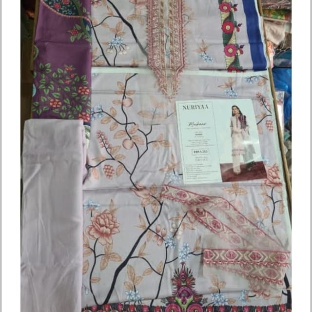 3 pes nuriyaa karandi collection