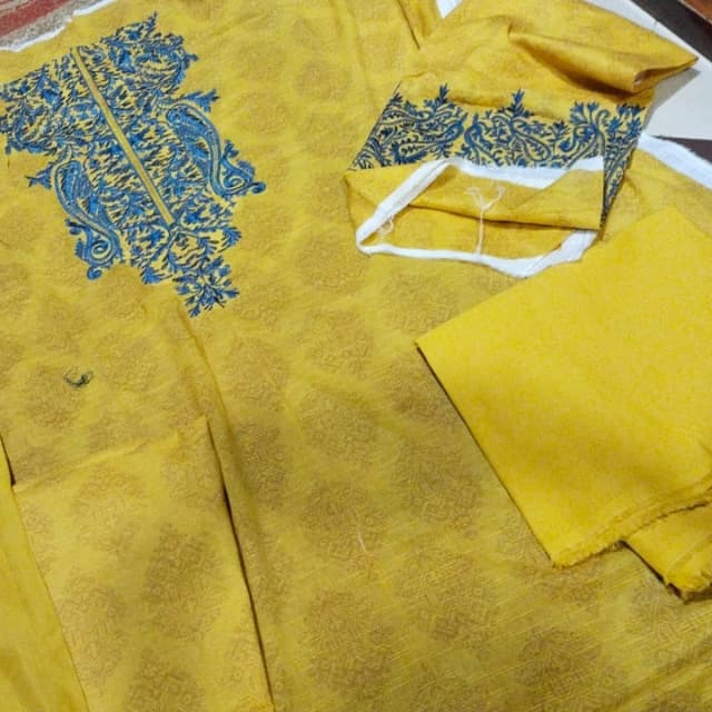 Khaadi slub lawn