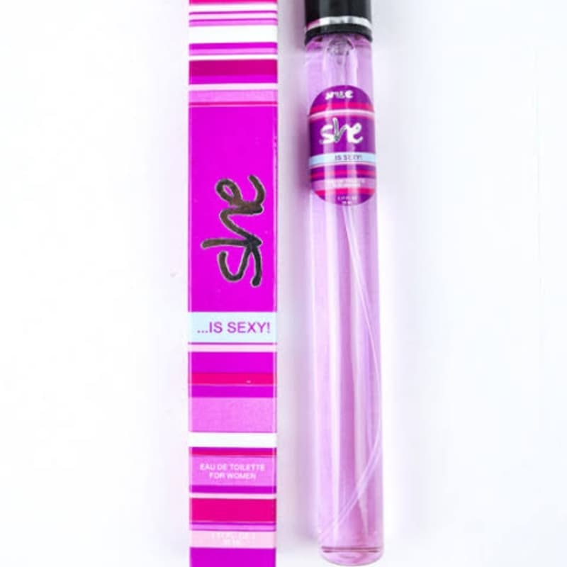 She perfumes